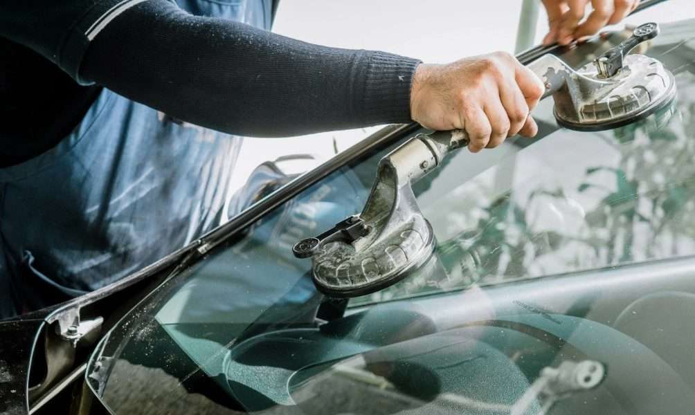 Top 5 Benefits of Prompt Windscreen Repair 