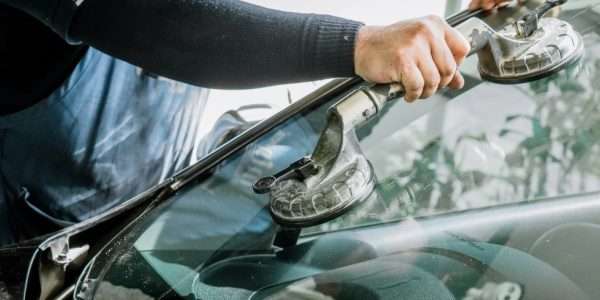 Top 5 Benefits of Prompt Windscreen Repair 