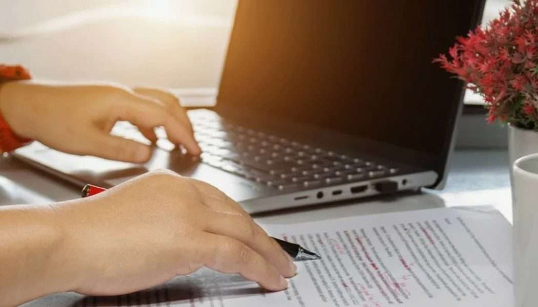 Academic Ghostwriting With WritGuru: Professional Support for Academic Excellence