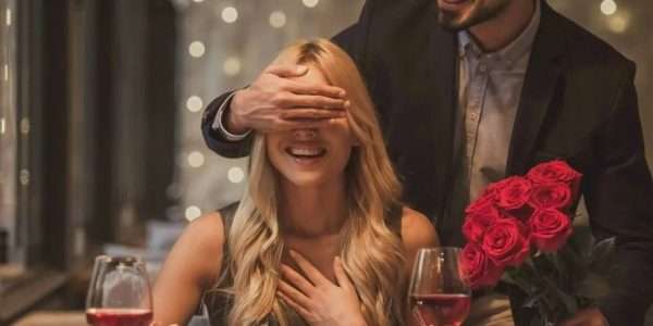 Romantic date night topics that bring couples closer