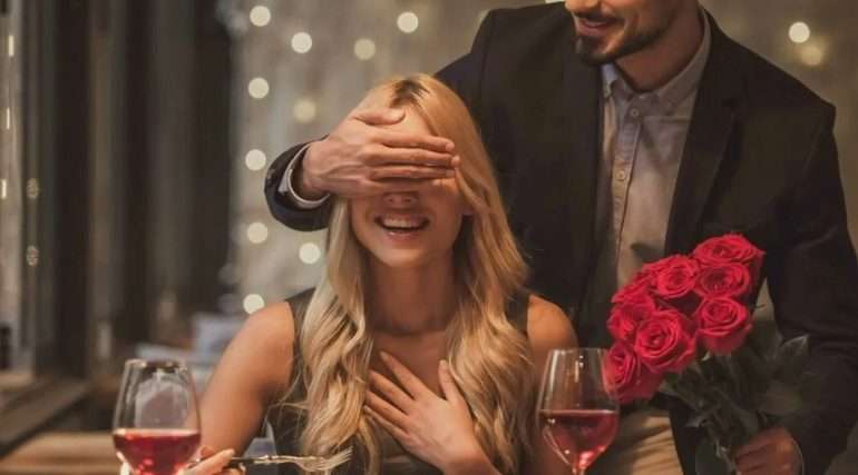 Romantic date night topics that bring couples closer